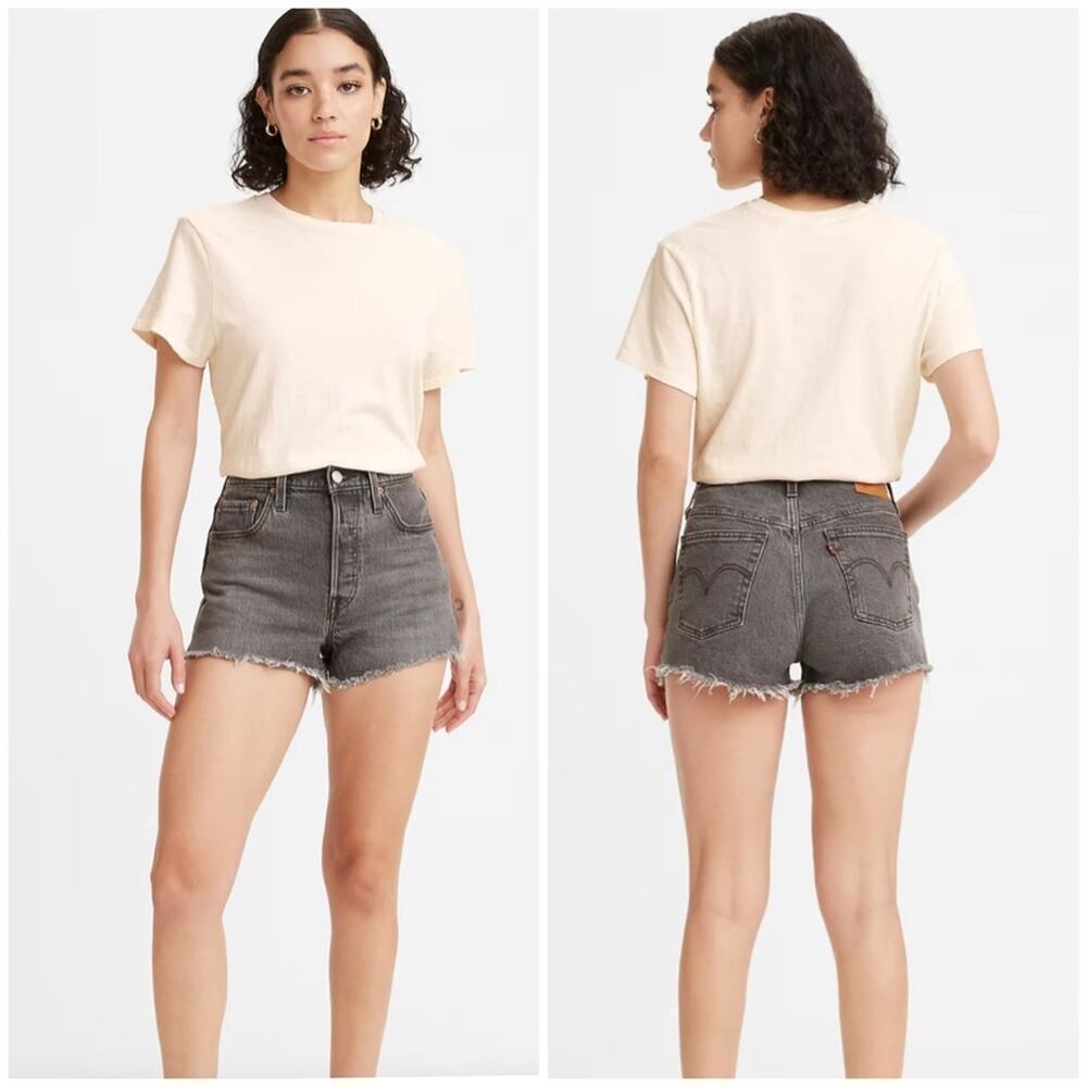NWT LEVI’S 501 High Rise Black Wash Denim Raw‎ Hem Jean Shorts Sz. 26